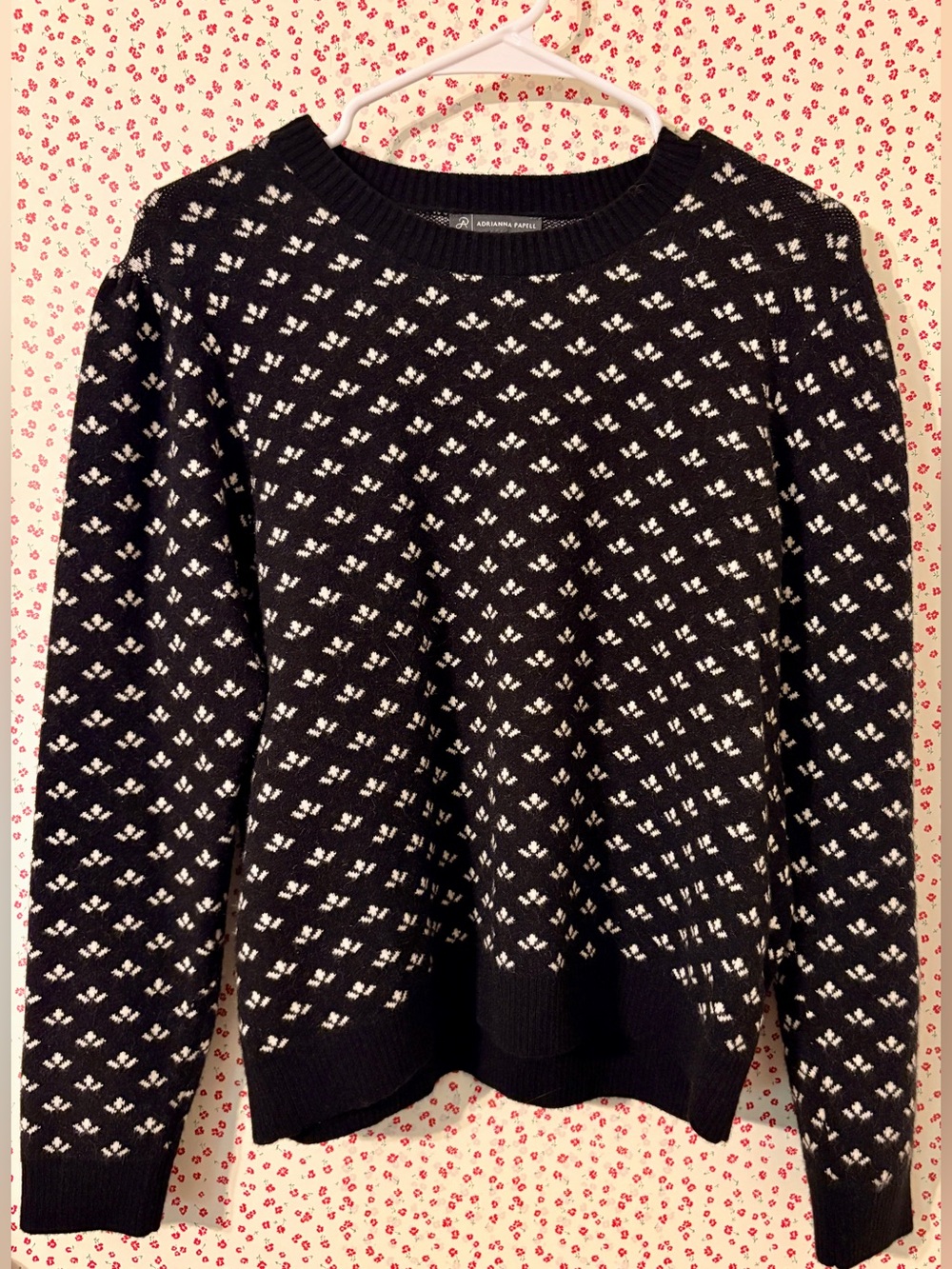 Adrianna Papell Black and White Crewneck Pullover Sweater